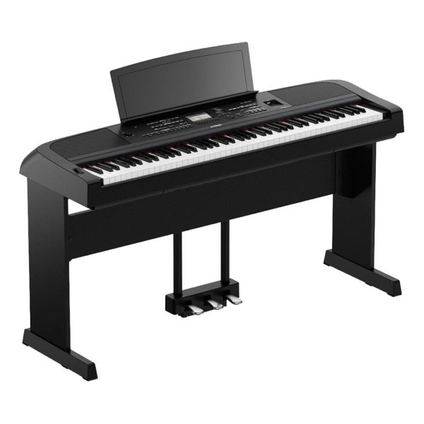 Yamaha DGX670 Digital Piano Black