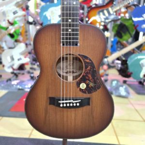 Maton embw-6 mini blackwood tobacco halo burst body
