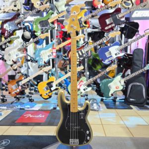 Fender Limited Edition Professional II Precision Bass Eclipse